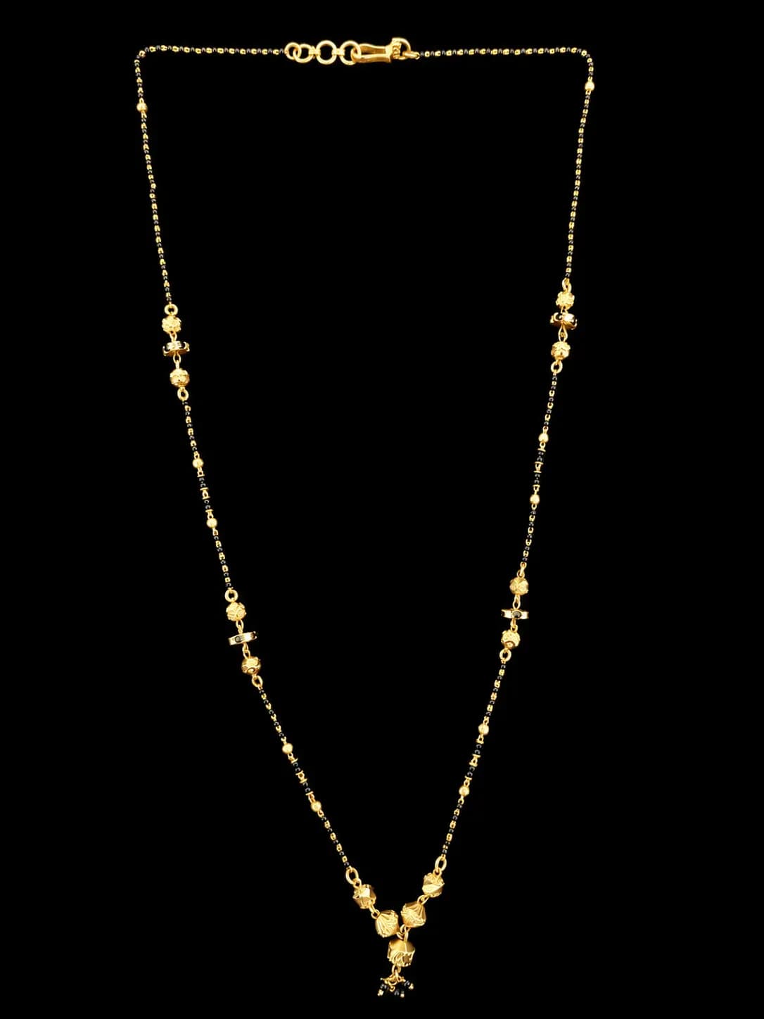 bead and gold chain
