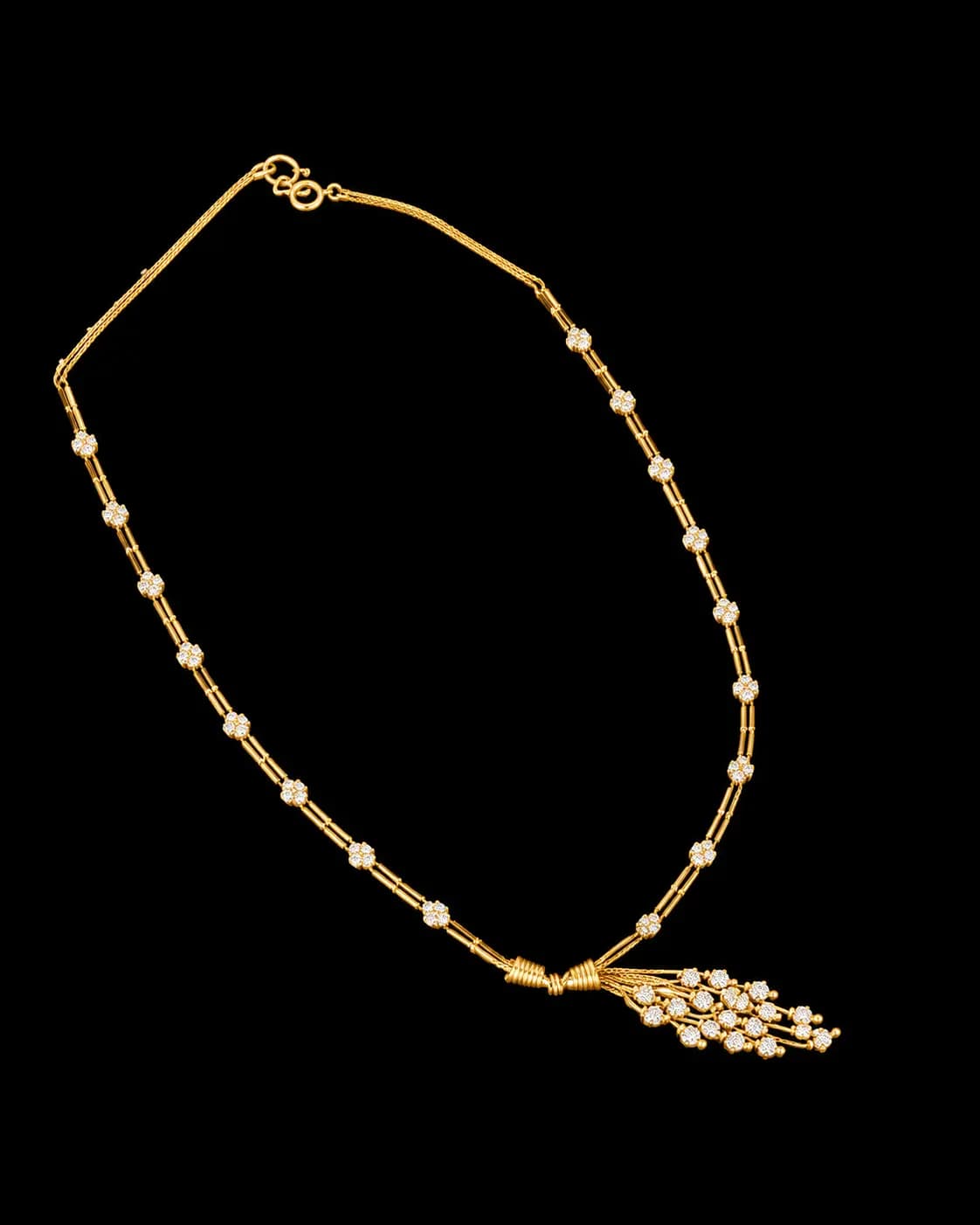 Elegant Gold Floral Cluster Necklace