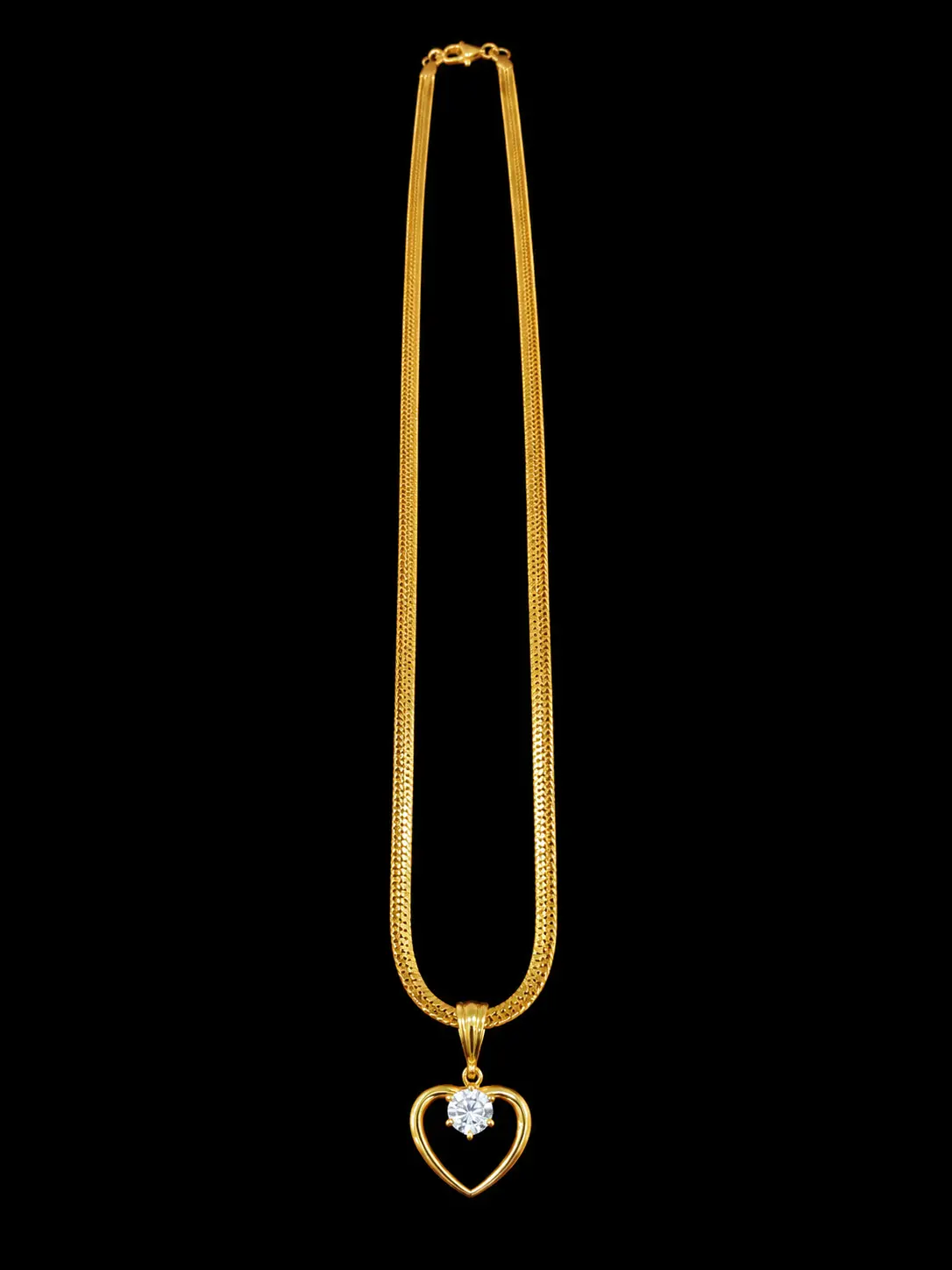 Heart Pendant Gold Necklace
