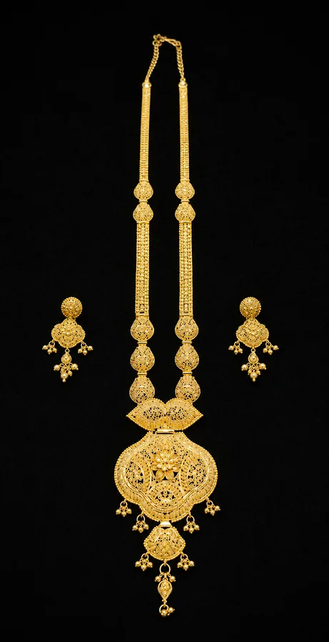 22K Round Pendant Haram Set