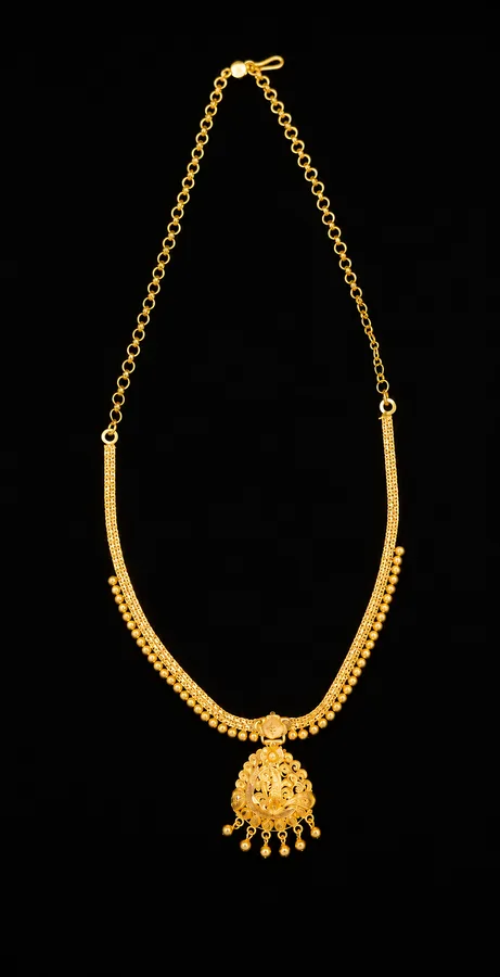 22K Temple Pendant Necklace